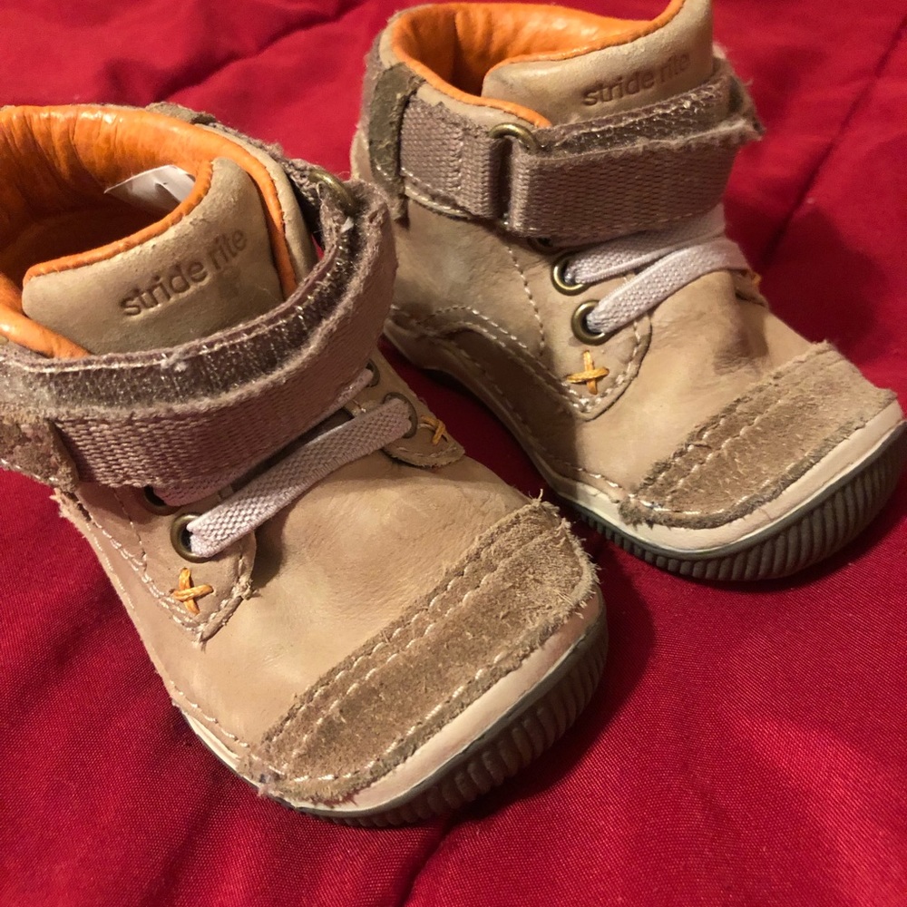 Boys toddler stride rite shoes